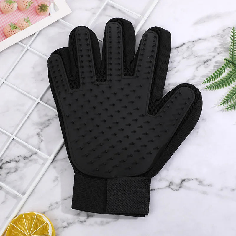 Best Pet Gloves for Cat Grooming UK